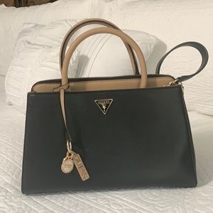 Guess cross body bag